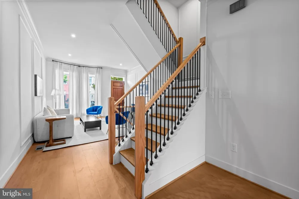 309 E 22ND STREET Baltimore, MD 21218