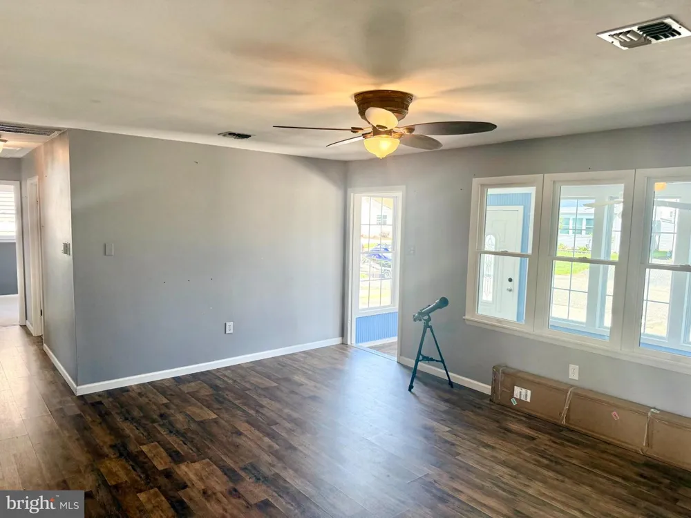 14 S BOSTON DRIVE Little Egg Harbor, NJ 08087