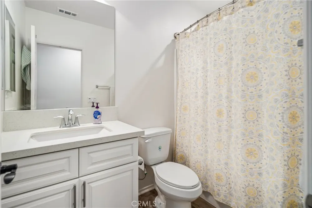 43846 Catsue Lancaster, CA 93536