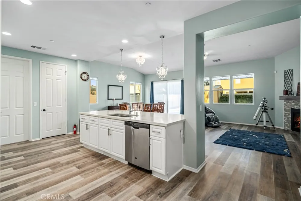 43846 Catsue Lancaster, CA 93536