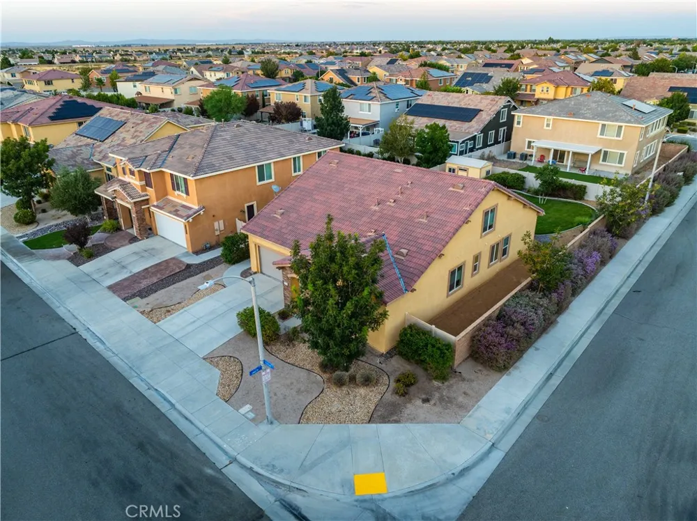 43846 Catsue Lancaster, CA 93536