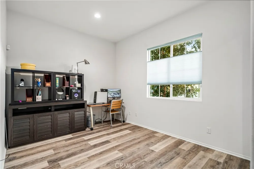 43846 Catsue Lancaster, CA 93536