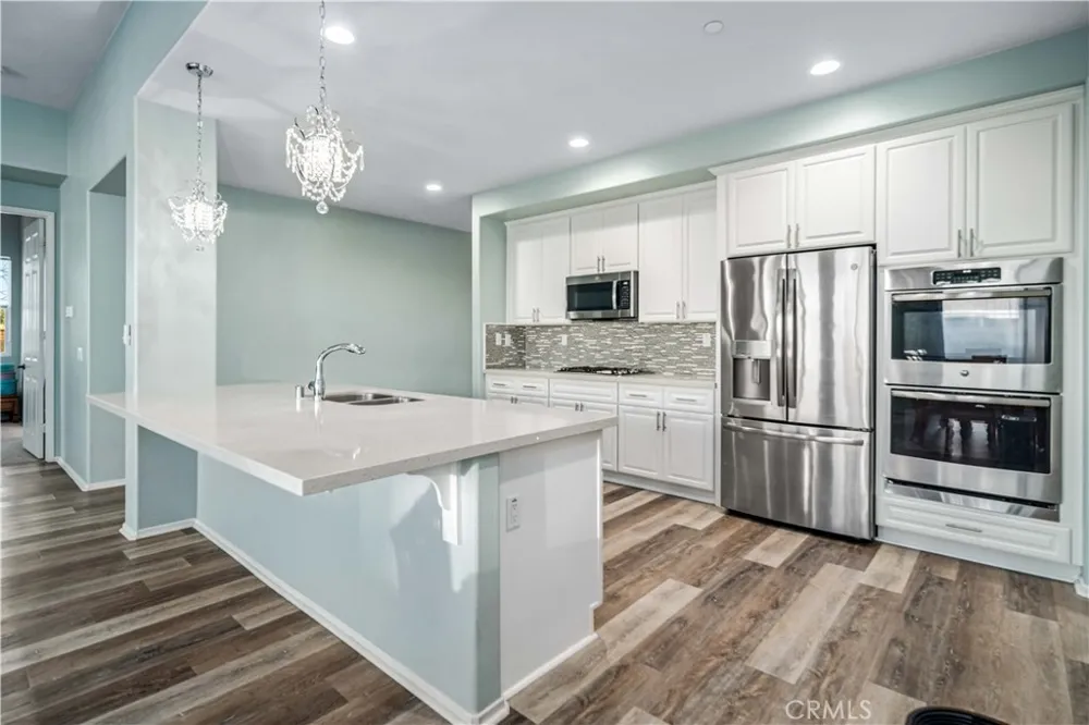 43846 Catsue Lancaster, CA 93536