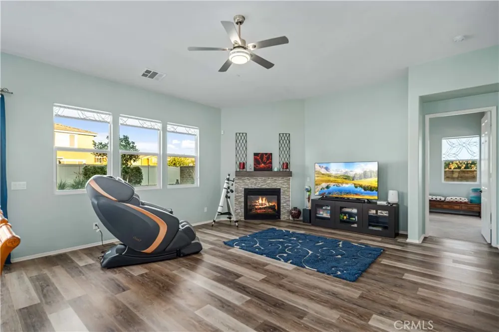 43846 Catsue Lancaster, CA 93536