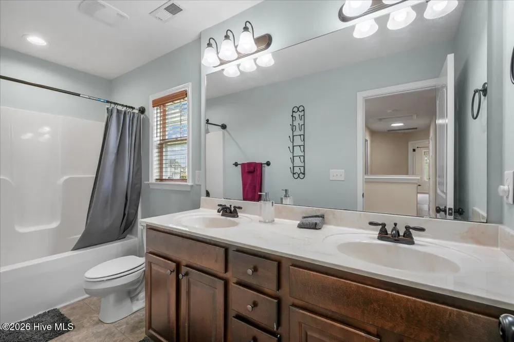 102 Riviera Court Goldsboro, NC 27534