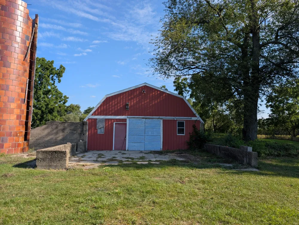 4279 20th Street Dorr, MI 49323