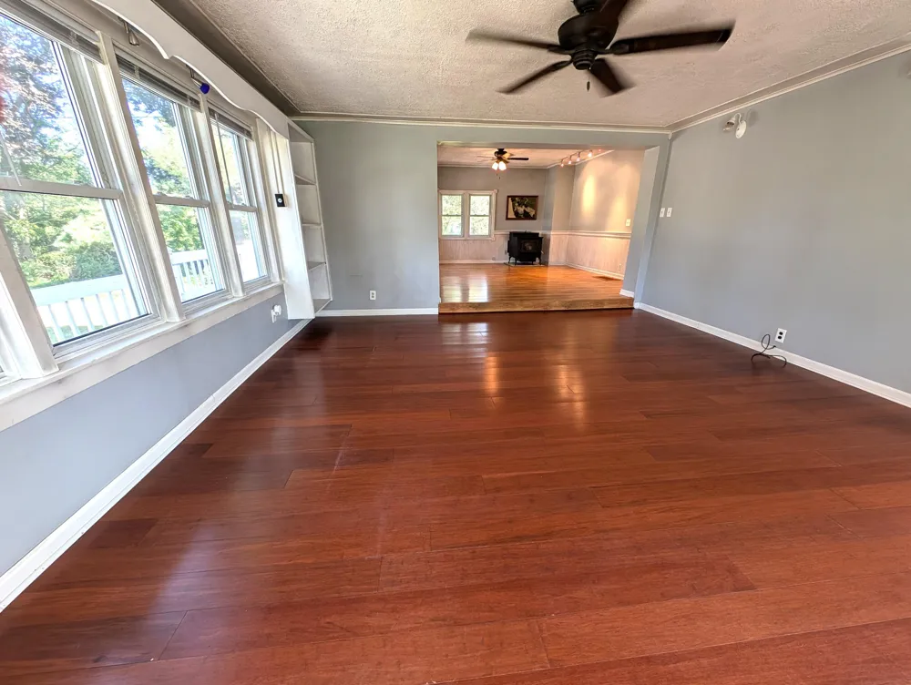 4279 20th Street Dorr, MI 49323
