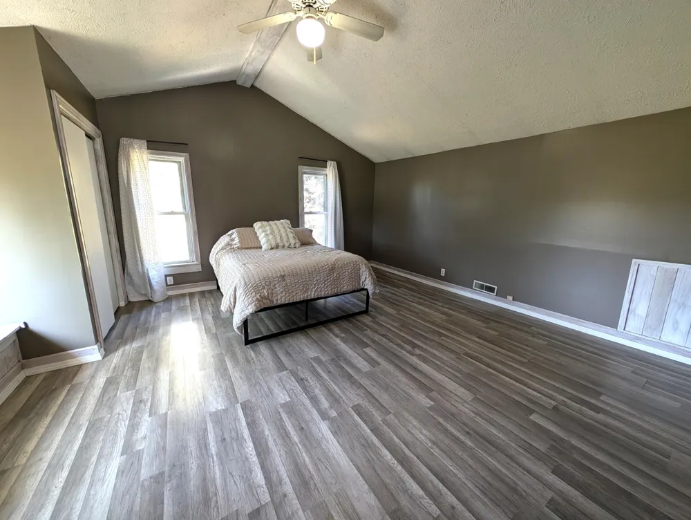 4279 20th Street Dorr, MI 49323