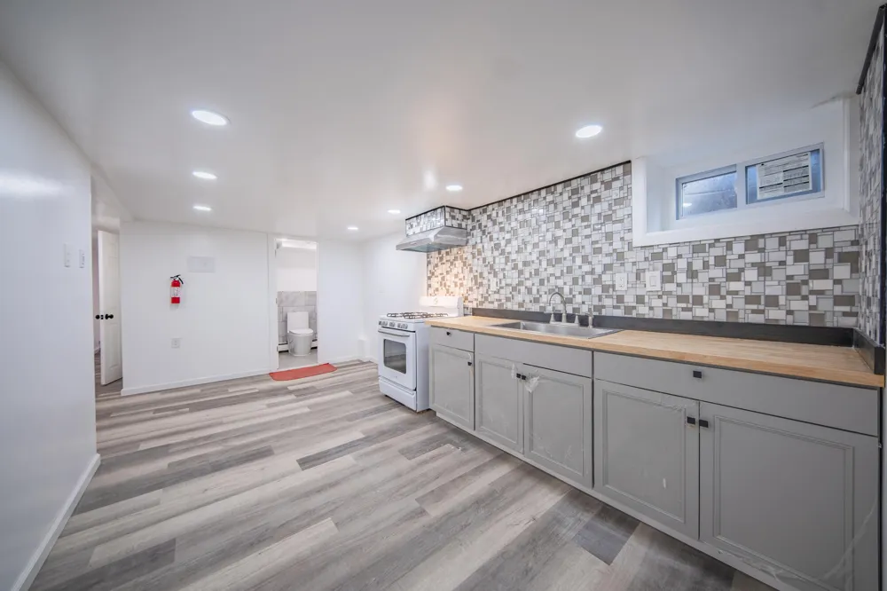 4445 Packard Street Ann Arbor, MI 48108