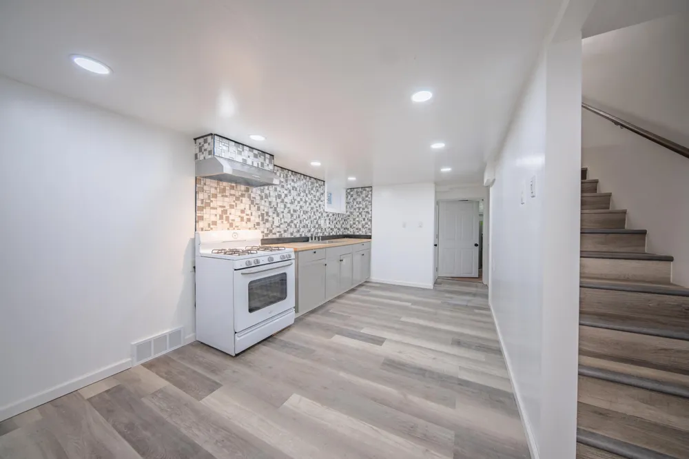4445 Packard Street Ann Arbor, MI 48108