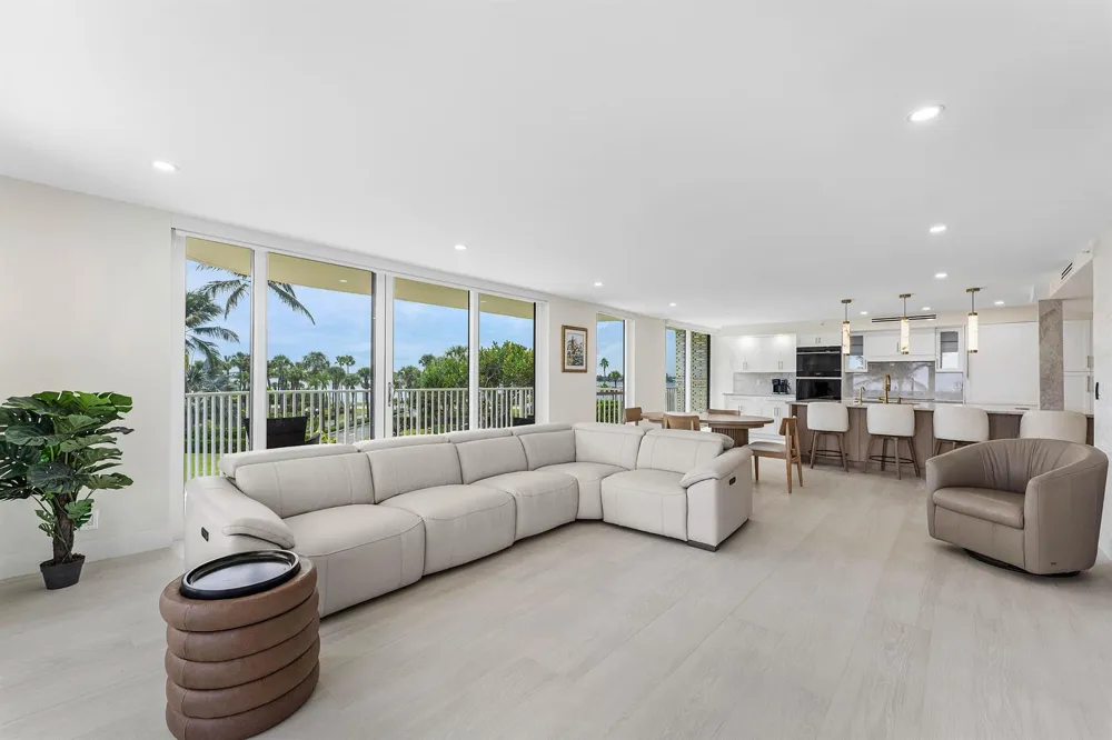 3360 S OCEAN BOULEVARD #2 G I Palm Beach, FL 33480
