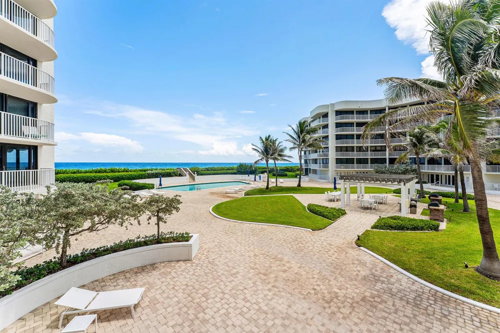 3360 S OCEAN BOULEVARD #2 G I Palm Beach, FL 33480