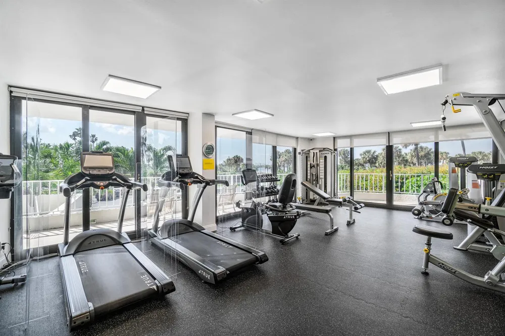 3360 S OCEAN BOULEVARD #2 G I Palm Beach, FL 33480