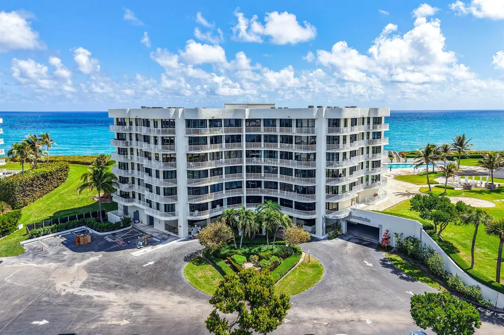 3360 S OCEAN BOULEVARD #2 G I Palm Beach, FL 33480
