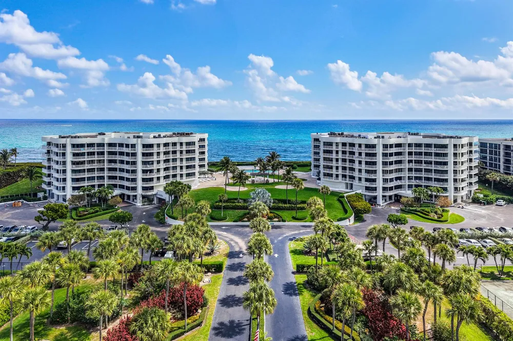 3360 S OCEAN BOULEVARD #2 G I Palm Beach, FL 33480