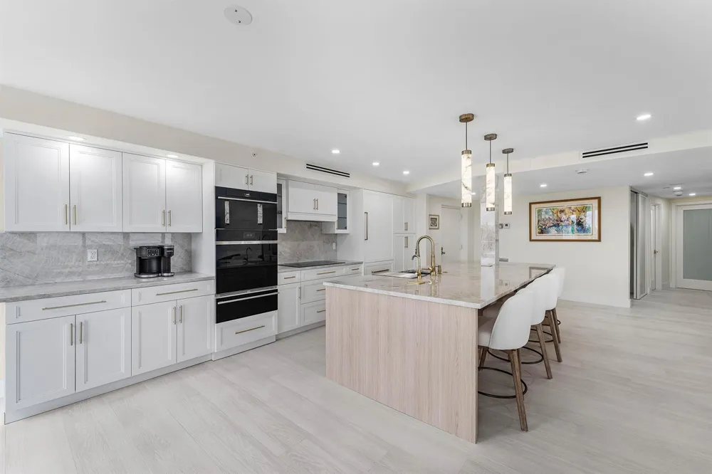 3360 S OCEAN BOULEVARD #2 G I Palm Beach, FL 33480