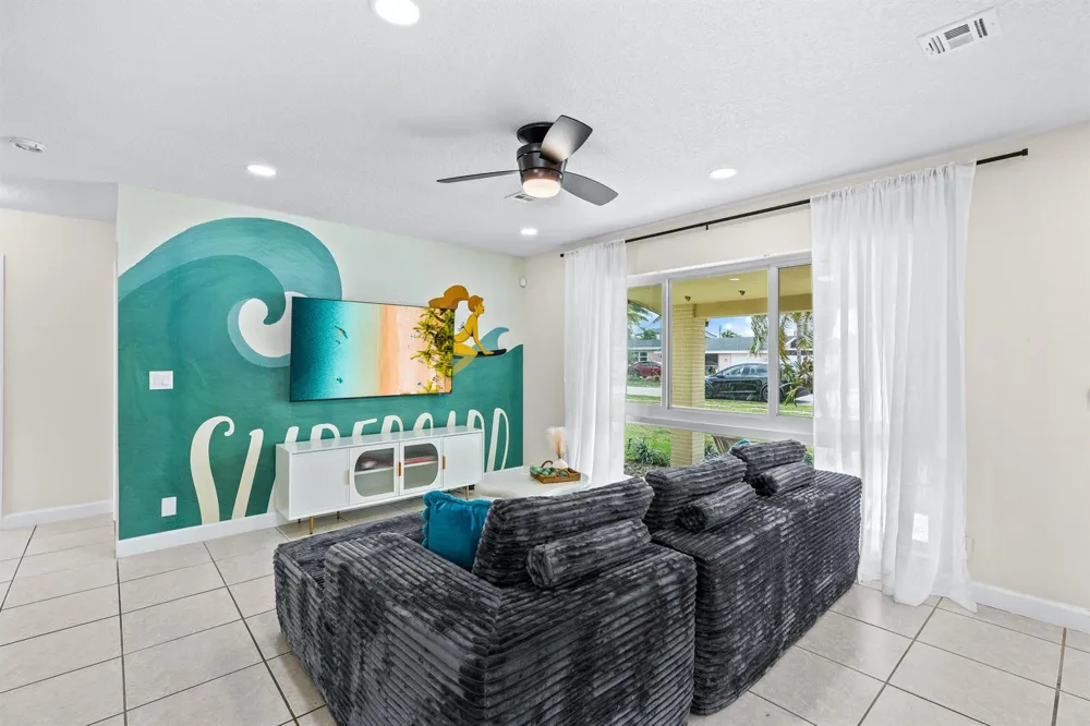 5 SE 11th Court Deerfield Beach, FL 33441
