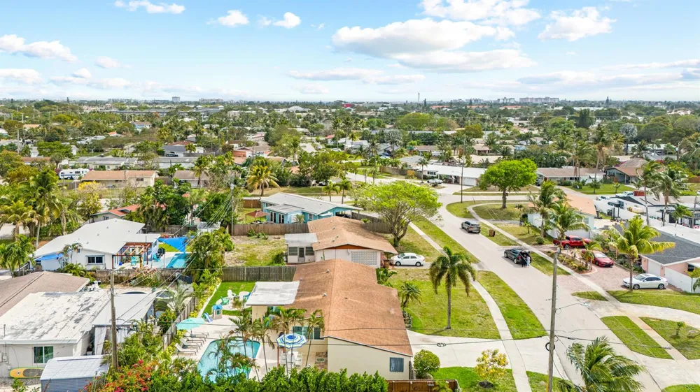 5 SE 11th Court Deerfield Beach, FL 33441
