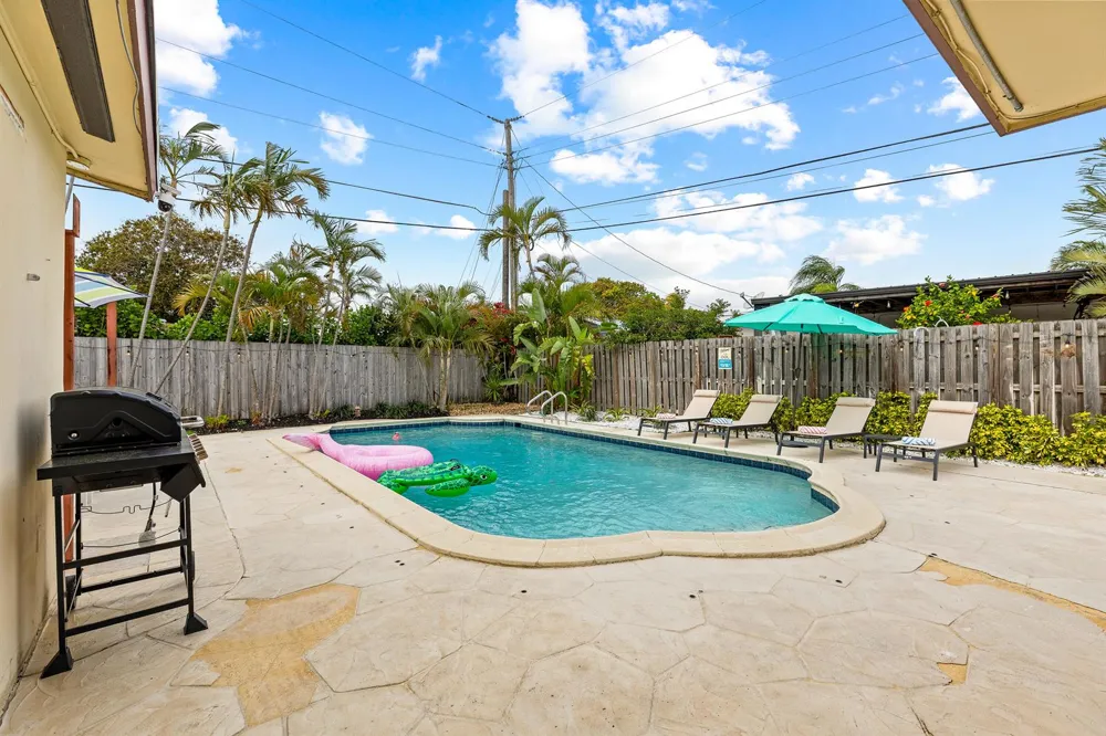 5 SE 11th Court Deerfield Beach, FL 33441