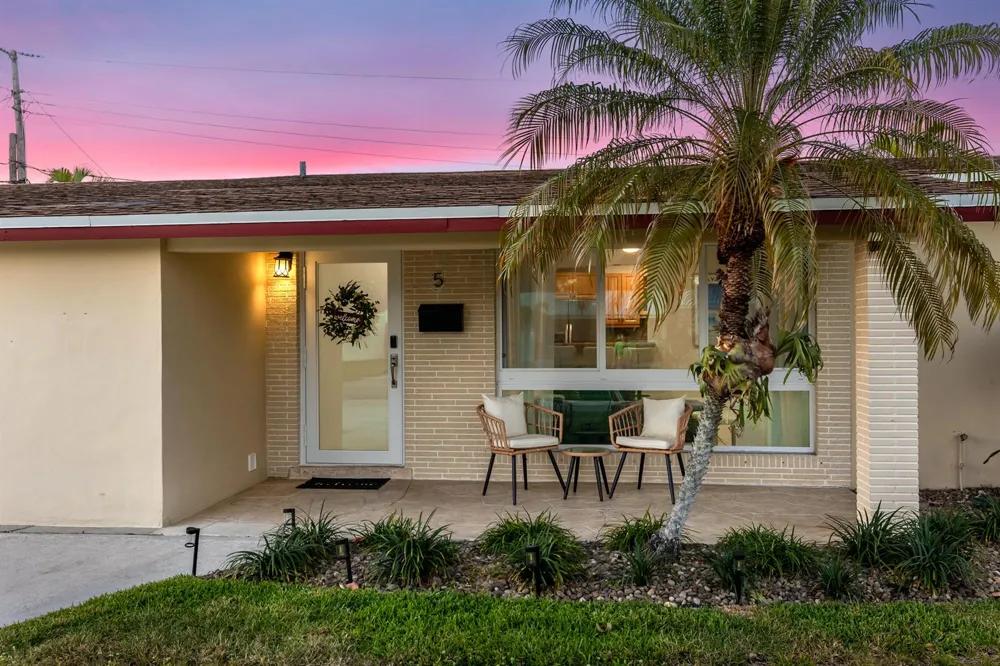 5 SE 11th Court Deerfield Beach, FL 33441