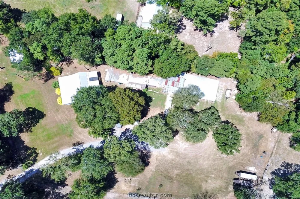 147 Catechis CountyRoad Huntsville, TX 77320
