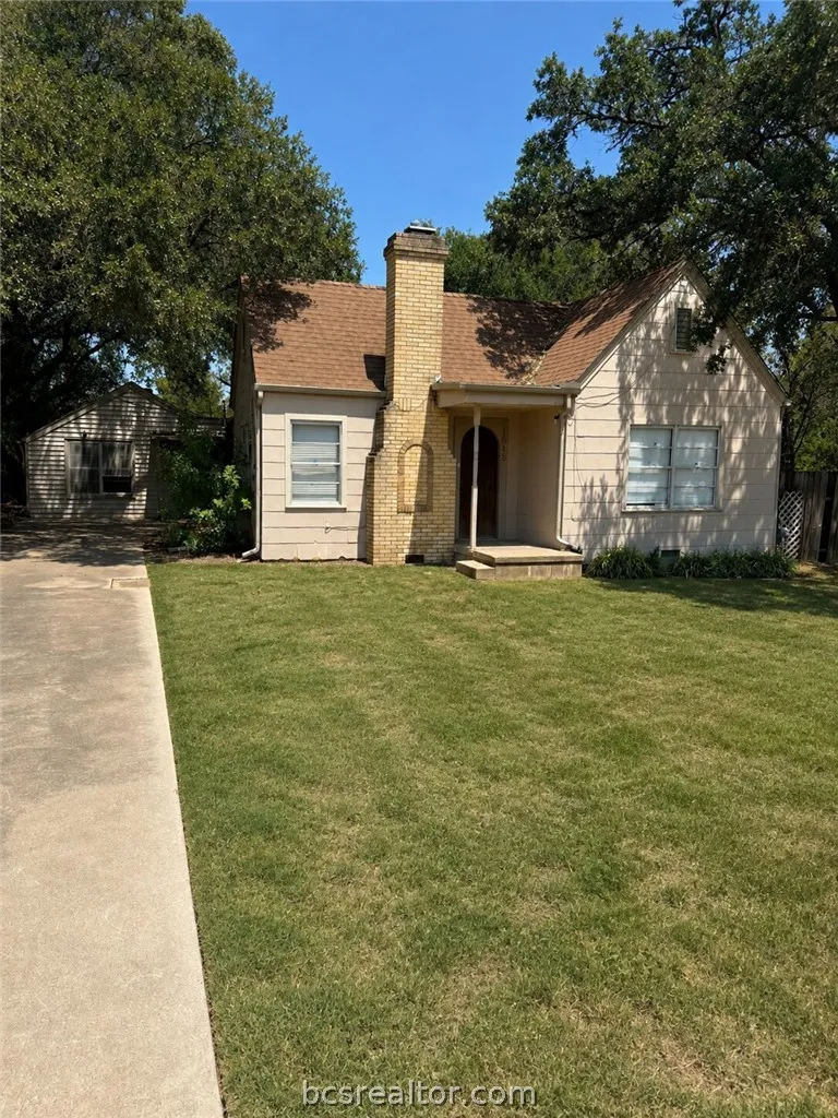 1545 E Wm J Bryan Parkway Bryan, TX 77803