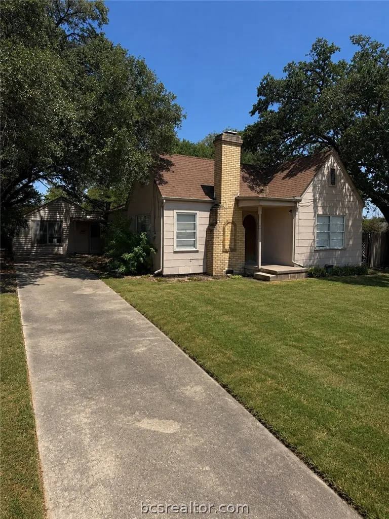 1545 E Wm J Bryan Parkway Bryan, TX 77803