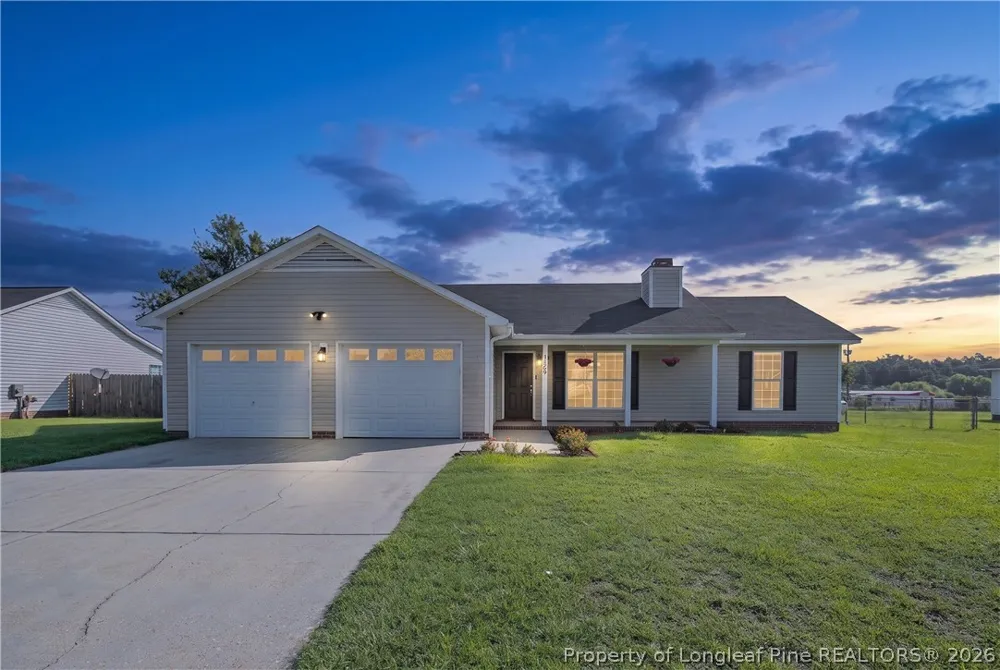 129 Cavalier Drive Raeford, NC 28376