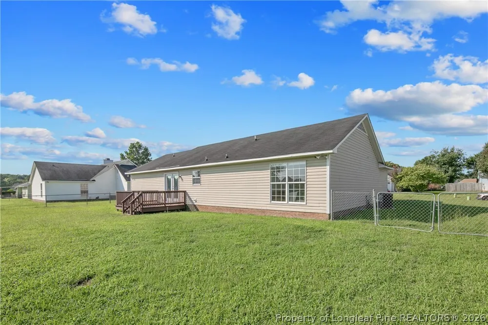 129 Cavalier Drive Raeford, NC 28376