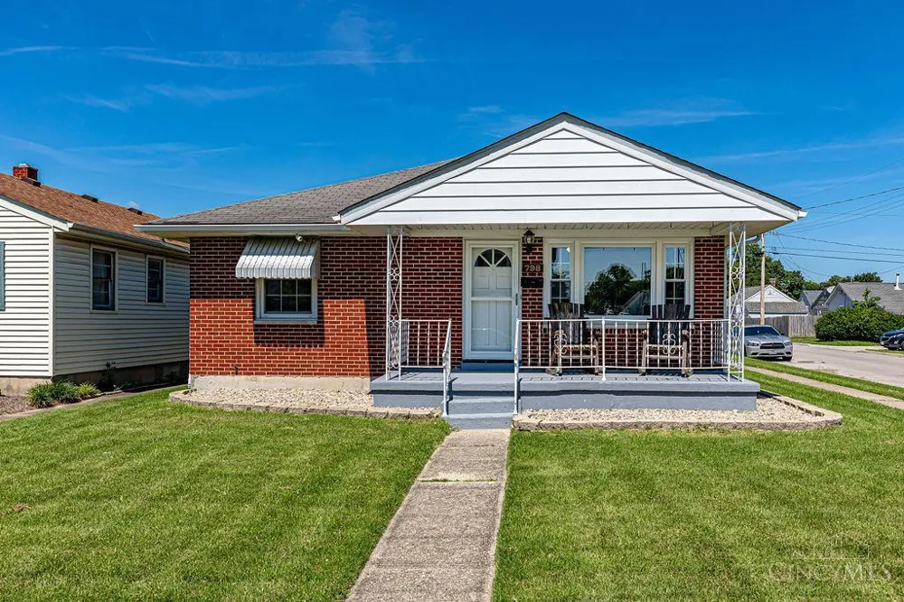 798 St Clair Avenue Hamilton, OH 45015