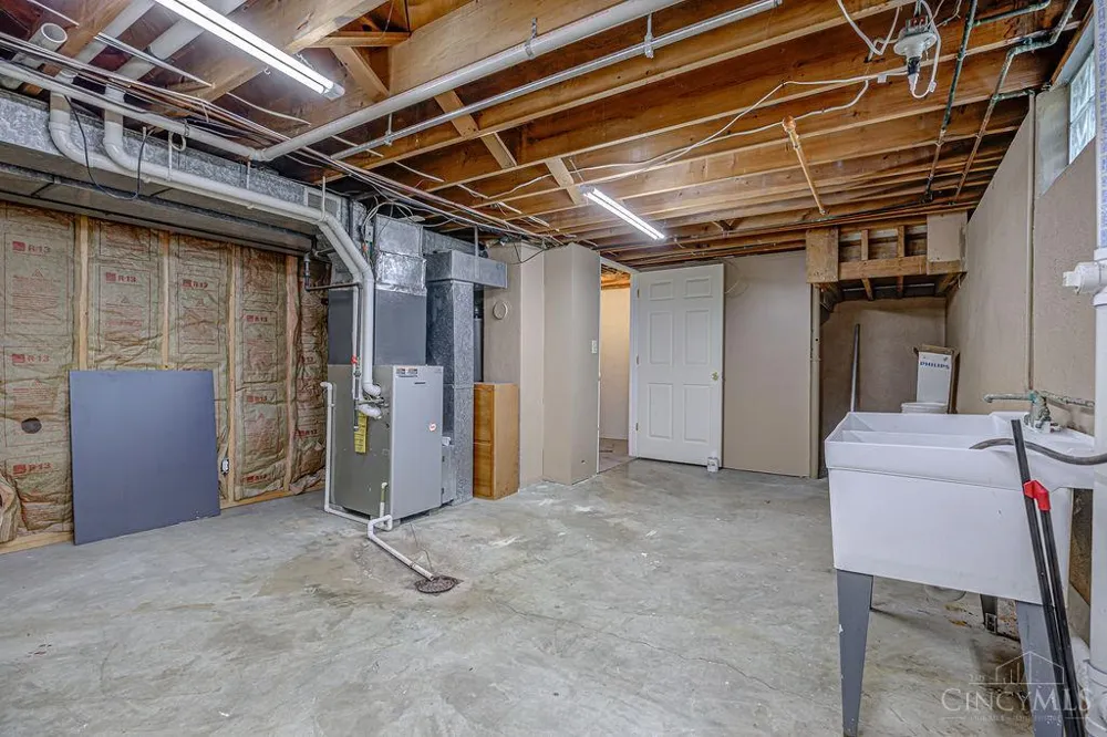 798 St Clair Avenue Hamilton, OH 45015