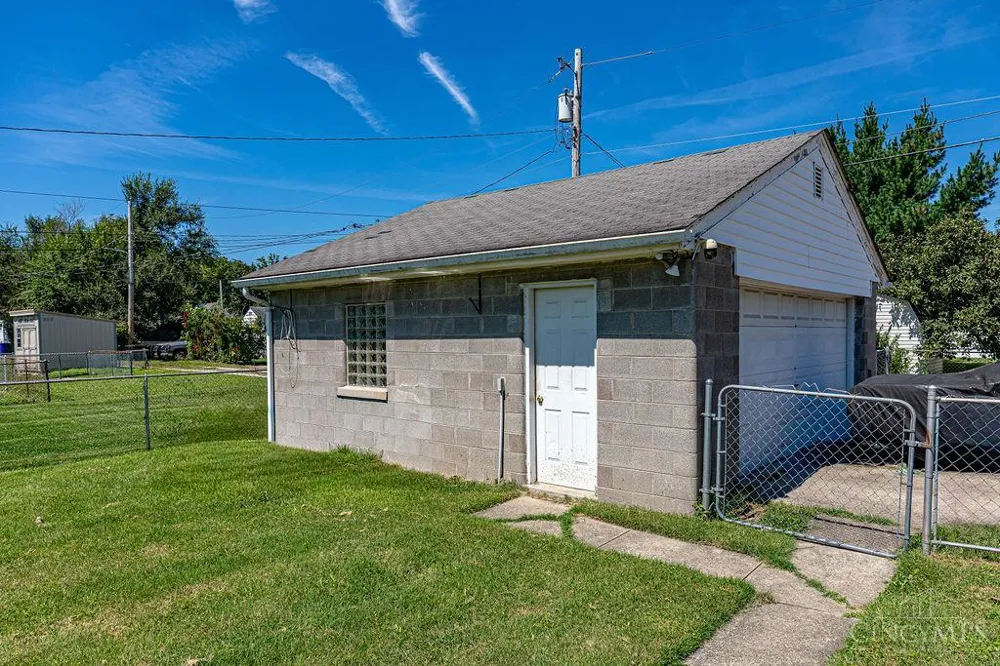798 St Clair Avenue Hamilton, OH 45015