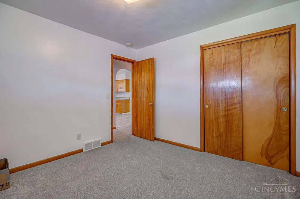 798 St Clair Avenue Hamilton, OH 45015