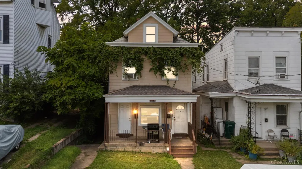 1263 Manss Avenue Cincinnati, OH 45205