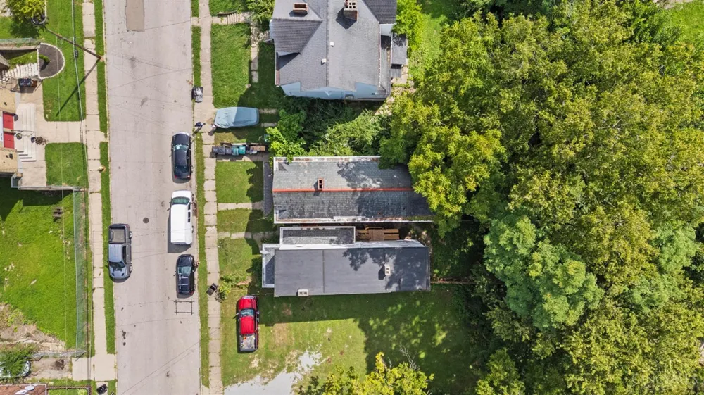 1263 Manss Avenue Cincinnati, OH 45205