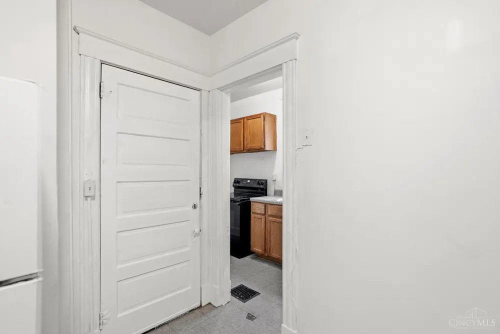 1263 Manss Avenue Cincinnati, OH 45205