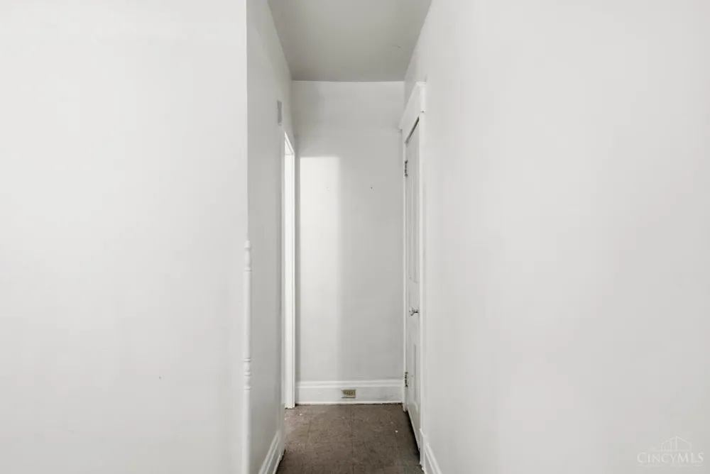 1263 Manss Avenue Cincinnati, OH 45205