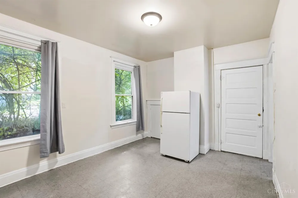 1263 Manss Avenue Cincinnati, OH 45205