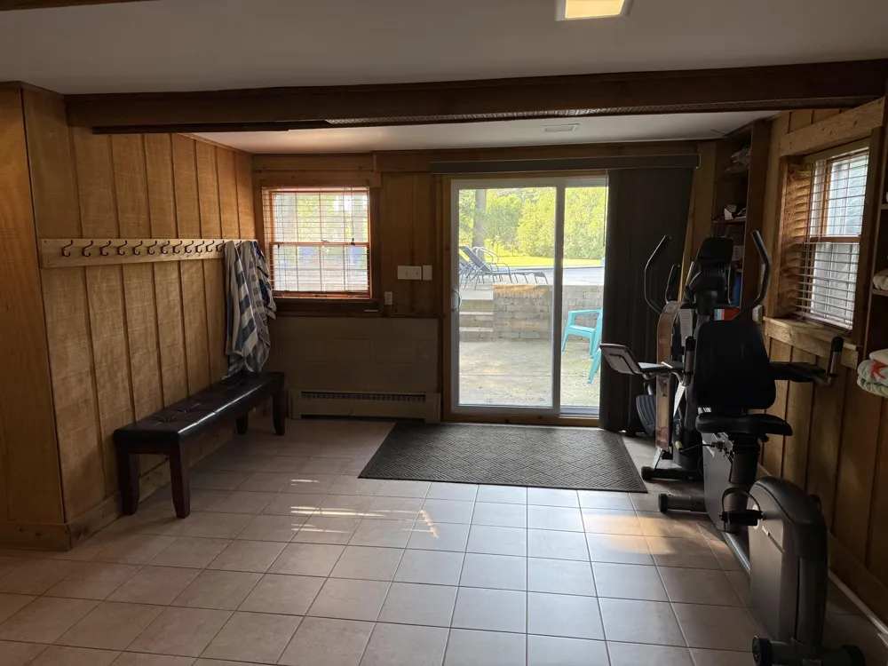 4000 Hemlock Drive Valparaiso, IN 46383