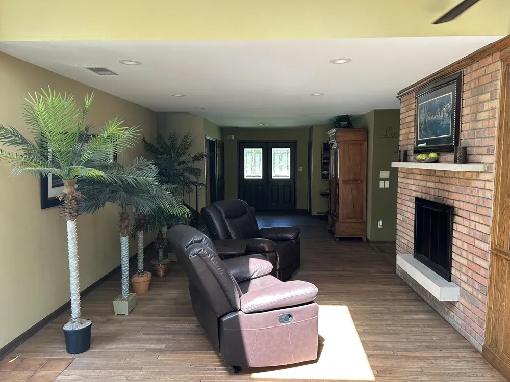 4000 Hemlock Drive Valparaiso, IN 46383