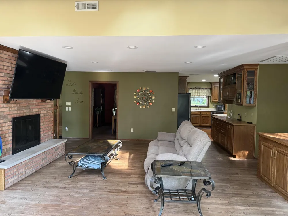4000 Hemlock Drive Valparaiso, IN 46383