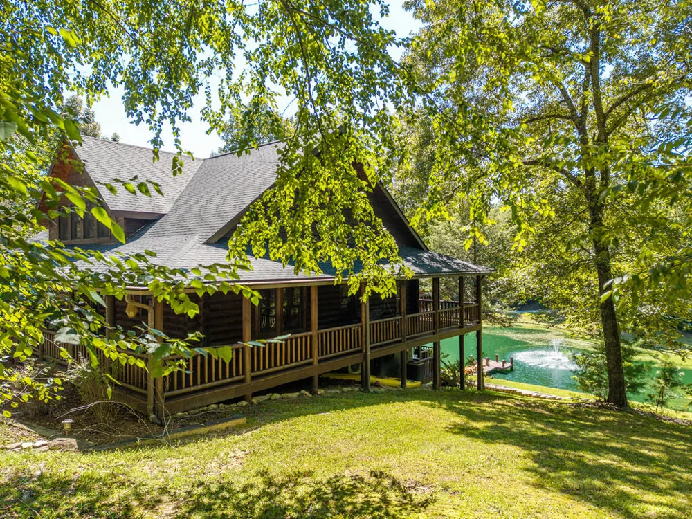 505 Old Salem Road Mineral Bluff, GA 30559