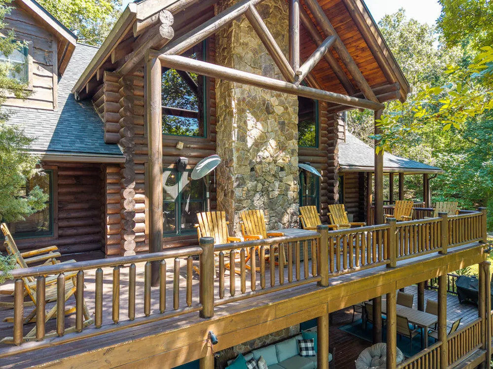 505 Old Salem Road Mineral Bluff, GA 30559