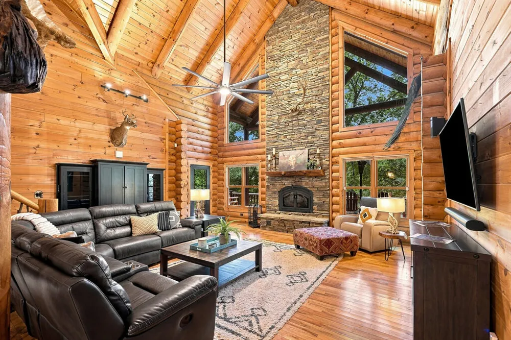 505 Old Salem Road Mineral Bluff, GA 30559