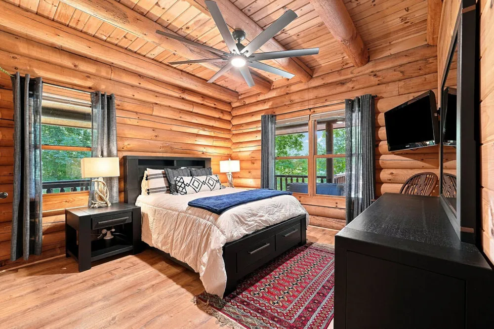 505 Old Salem Road Mineral Bluff, GA 30559