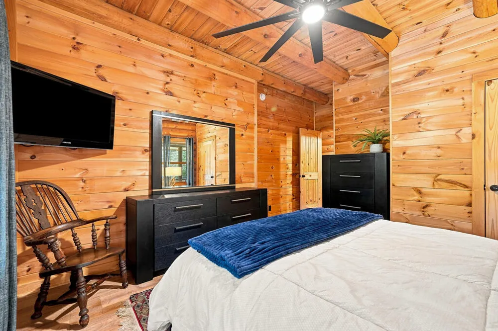 505 Old Salem Road Mineral Bluff, GA 30559