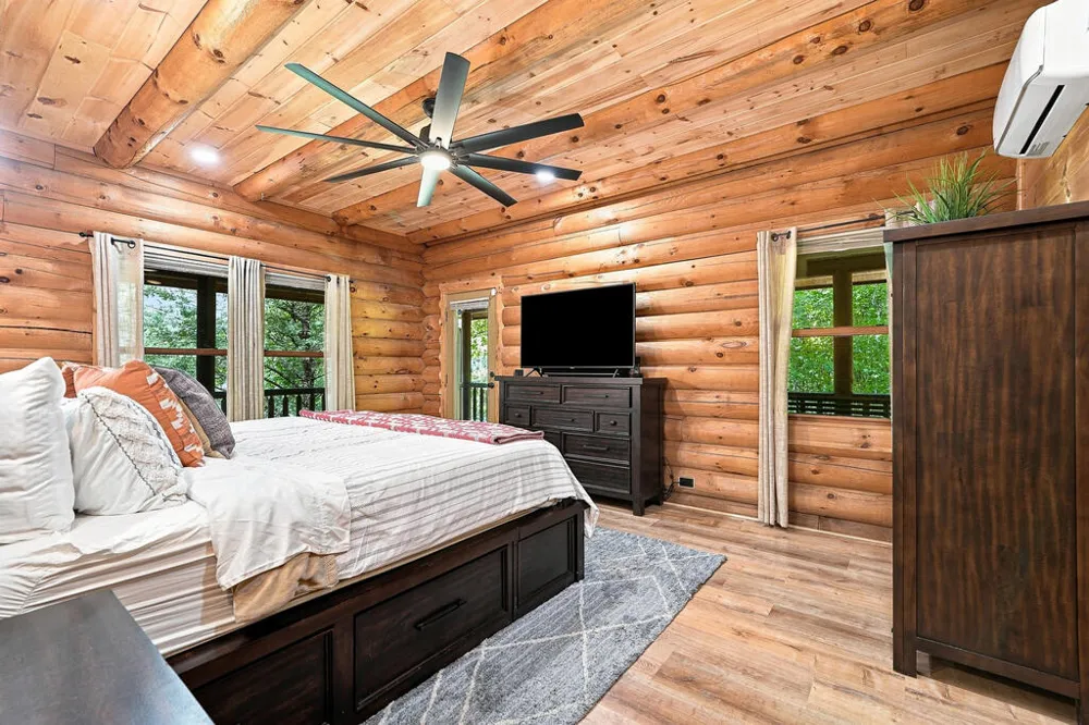 505 Old Salem Road Mineral Bluff, GA 30559