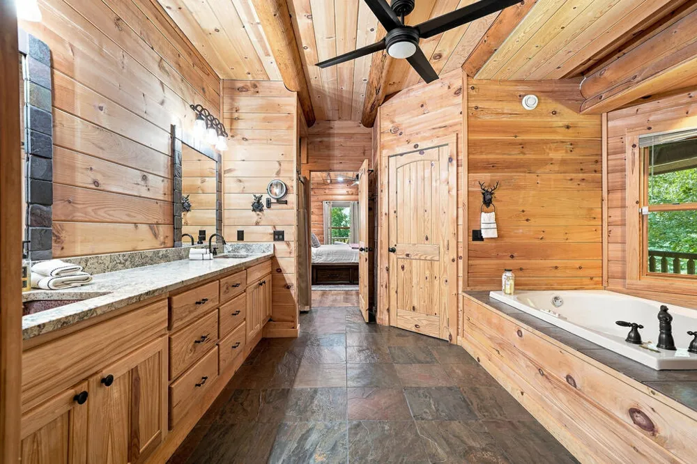 505 Old Salem Road Mineral Bluff, GA 30559