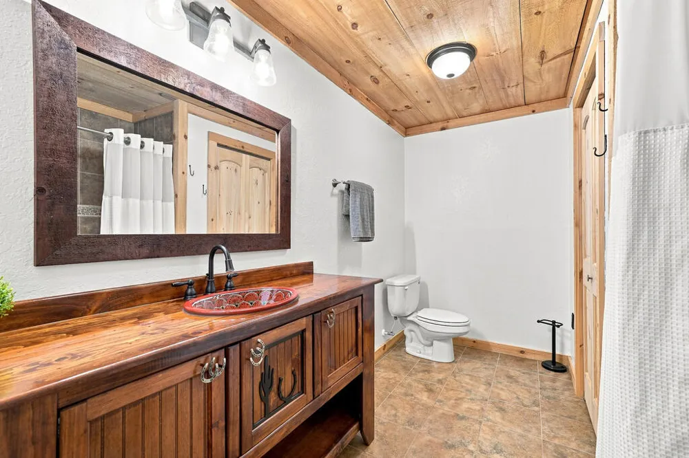 505 Old Salem Road Mineral Bluff, GA 30559
