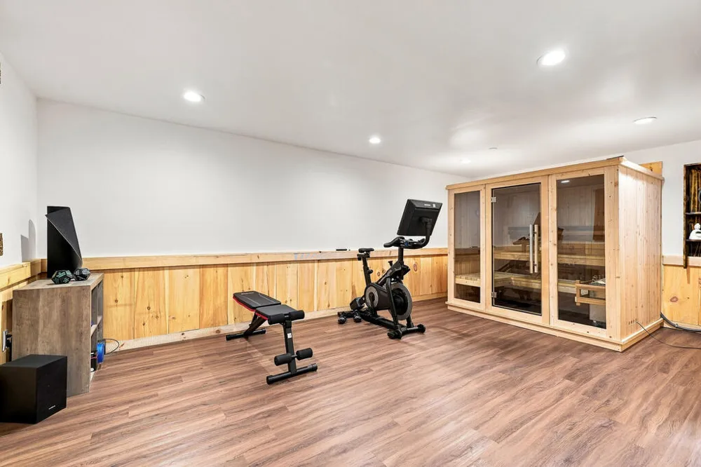505 Old Salem Road Mineral Bluff, GA 30559